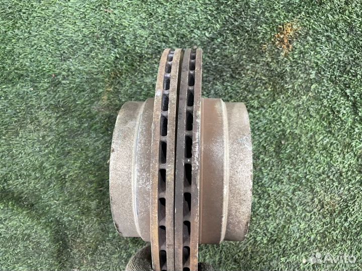 Диск тормозной задний Bmw X5 E70 N52B30 2008