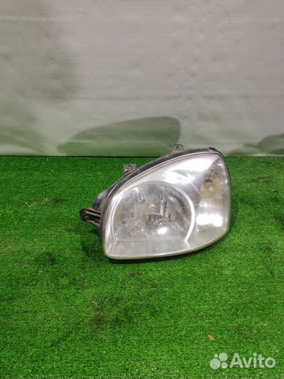 Фара левая передняя Hyundai Santa Fe classic