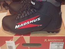 Лыжные ботинки rossignol x5 ot fw. Лыжные ботинки loopline breeze. Nordway narvik ботинки. Лыжные ботинки resser. Ботинки лыжные рамер 240-245.