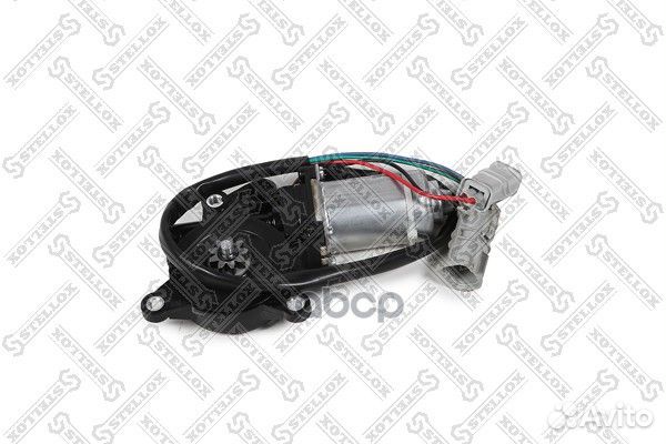 Электродвигатель стеклоподъемника справа/слева