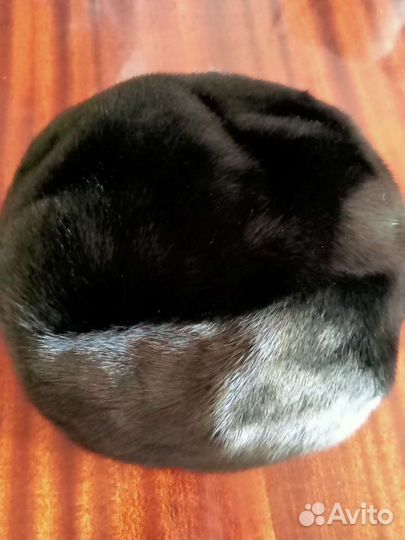 Женский норковый берет
