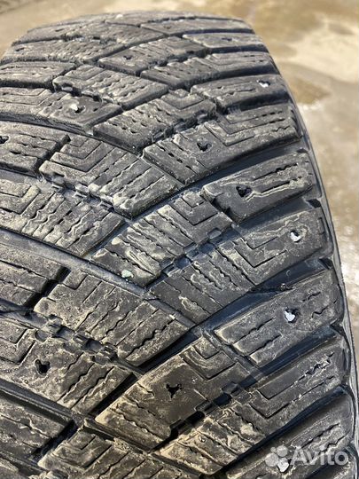 Goodyear UltraGrip 195/65 R15