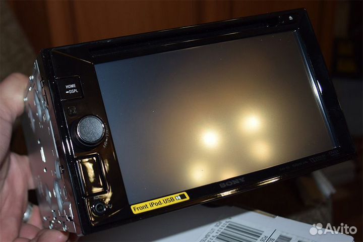 Магнитола с DVD + монитор Sony XAV-65