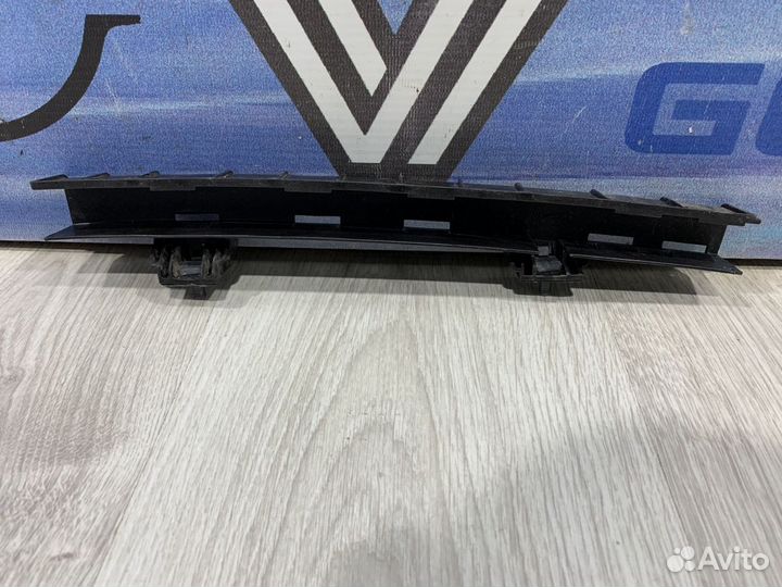 Направляющая стекла Renault kaptur Прав