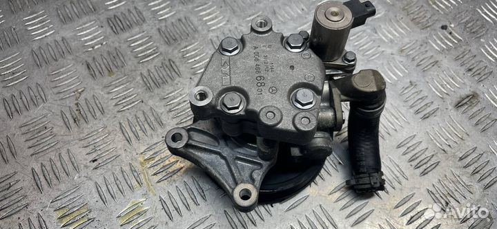 Насос гидроусилителя руля, Mercedes-Benz C-Класс 2012