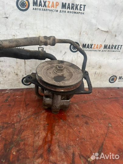 Насос гидроусилителя Kia Sportage 2.0 2002