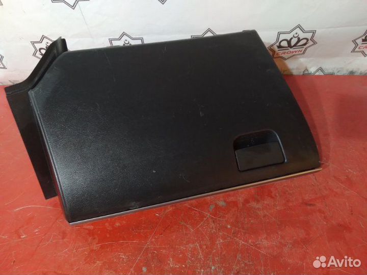 Бардачок Mazda 3