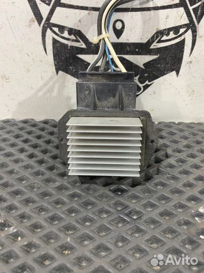 Резистор отопителя Toyota Corolla Runx NZE124