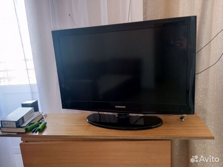 Телевизор Samsung 32'