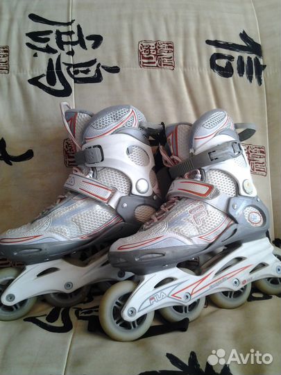 Роликовые коньки Fila