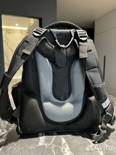 Рюкзак школьный