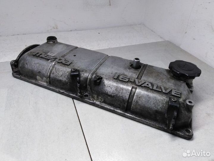 Крышка клапанная Мазда