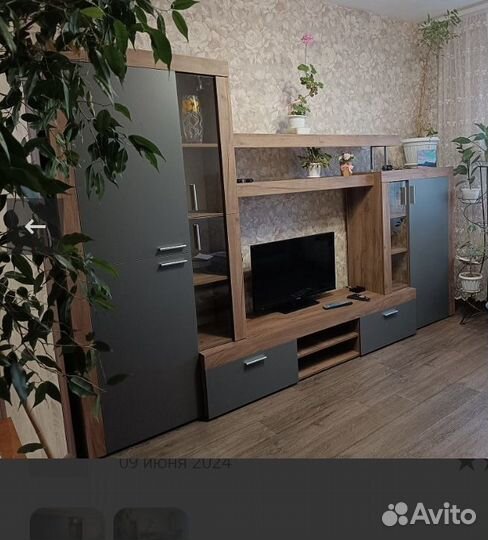 Продаю стенку новая в упаковке