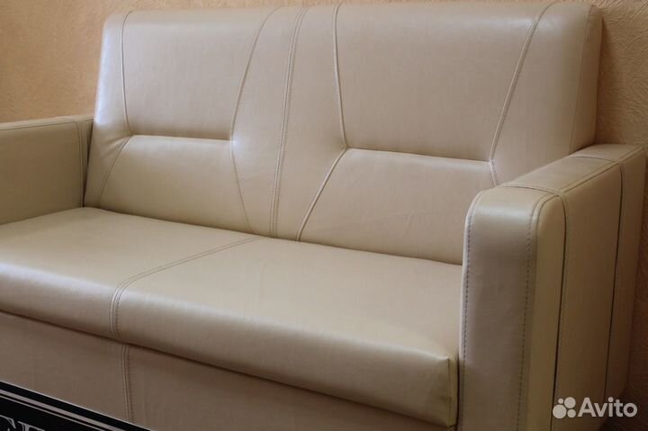 Диван офисный