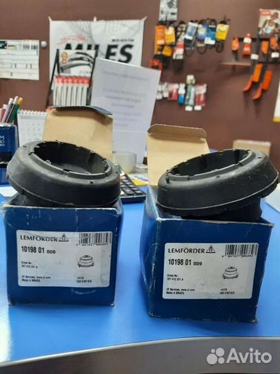 Опора переднего амортизатора VW Golf