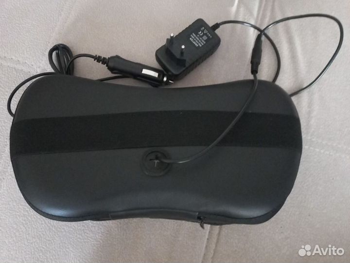 Массажная подушка для шеи