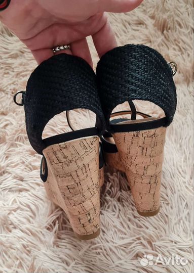 Босоножки женские 38 размер