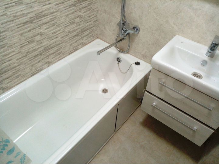 4-к. квартира, 77 м², 3/5 эт.