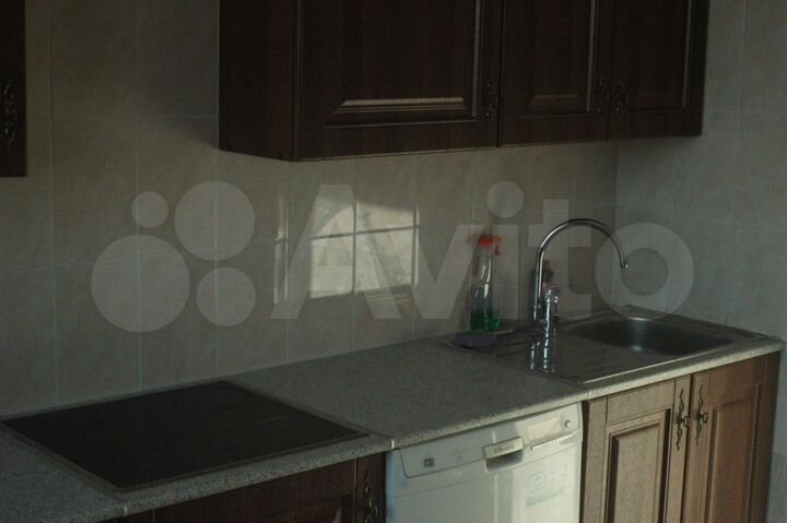 2-к. квартира, 71 м², 14/17 эт.