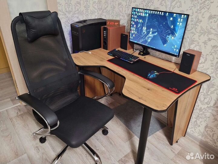 Стол компьютерный игровой / геймерский 120/80/75