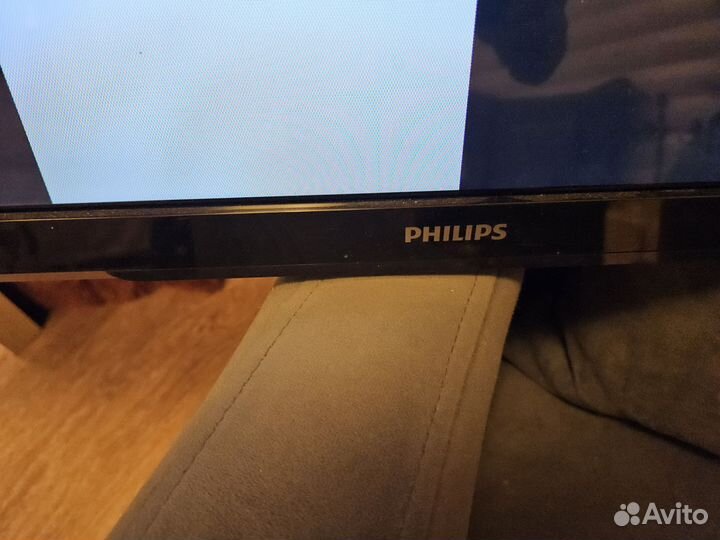 Philips телевизор