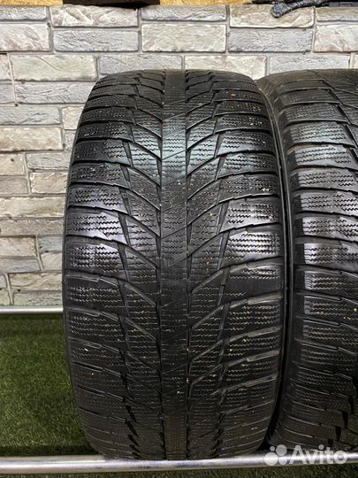 Triangle Snowlink PL02 235/40 R18
