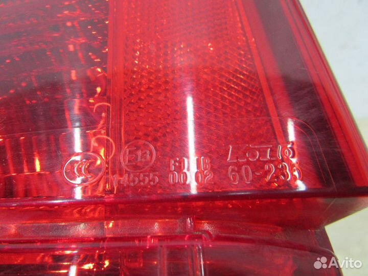 Фонарь зад в бампер левы Toyota Land Cruiser 200