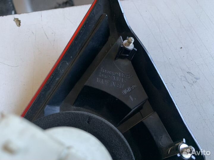 Фонарь внутренний левый Nissan Qashqai (J10)