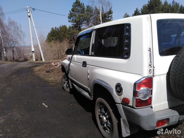 SsangYong Korando 2.3 AT, 2002, 29 999 км