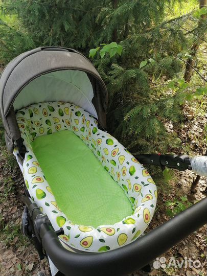 Бортики в коляску (с матрасом)