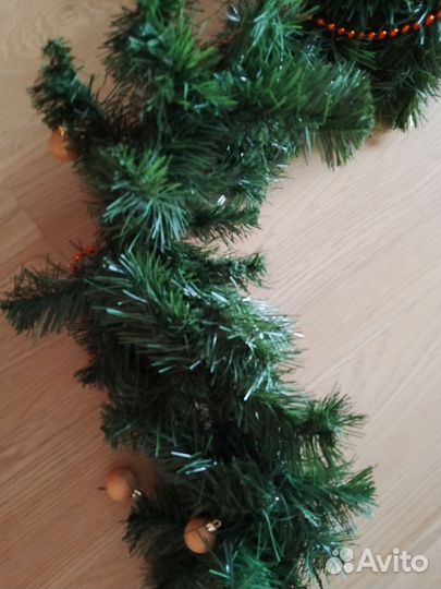 Ветка искусственная, еловая
