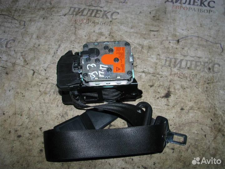 Ремень безопасности передний правый Audi A4 B8