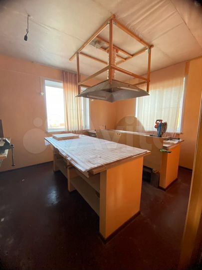 Производство, 200 м²