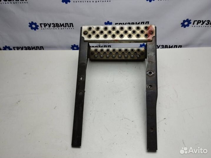 Лесенка кабины(сзади) Volvo FH4 21891309