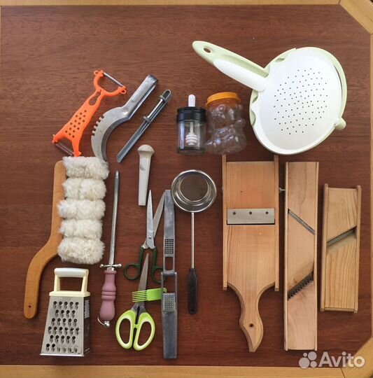 Мусат,тёрки,чеснокодавка,дуршлаг,ножницы СССР и тд