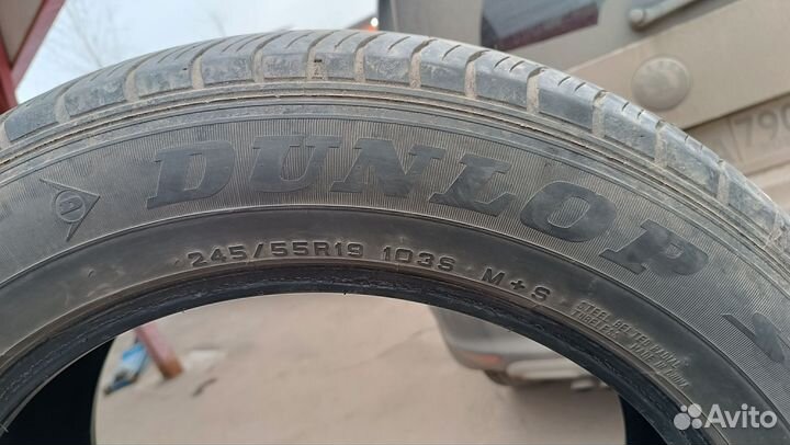 Dunlop Grandtrek ST30 245/55 R19 103S