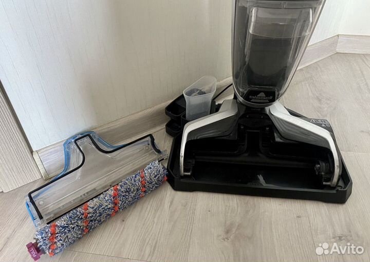 Беспроводной моющий пылесос Bissell 2582N