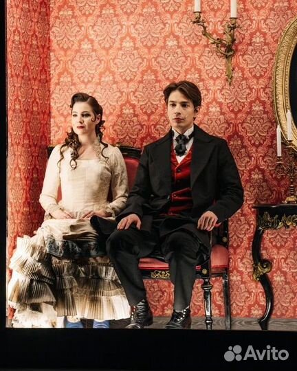 Билеты на спектакль Богатые невесты на Бронной