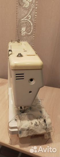 Швейная машина brother