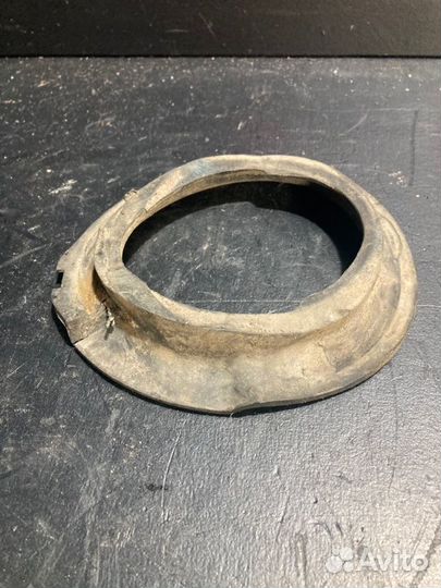 Проставка пружины передняя Bmw 5 Series E60 N62B44