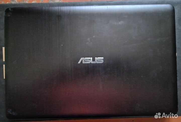 Ноутбук asus