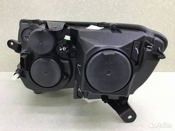 Фара правая LADA Largus (R90) 2012-2022 8450095268