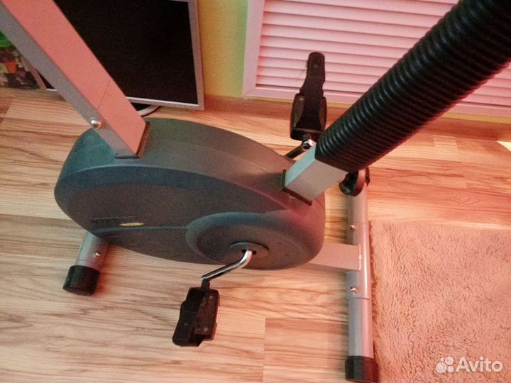 Велотренажер бу