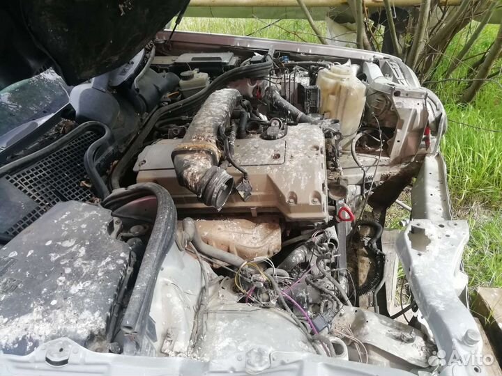 Mercedes-Benz E-класс 2.0 AT, 1998, битый, 400 000 км