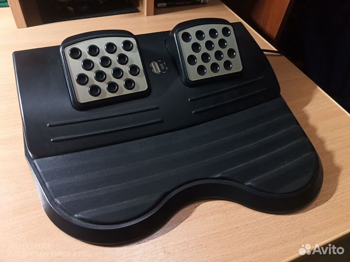 Игровой руль