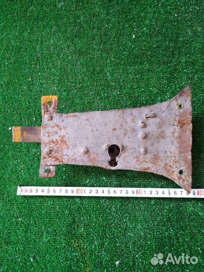 Замки накладные старинные