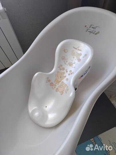 Ванночка для купания с горкой