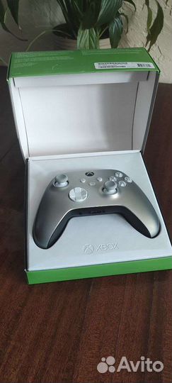 Геймпад xbox lunar shift