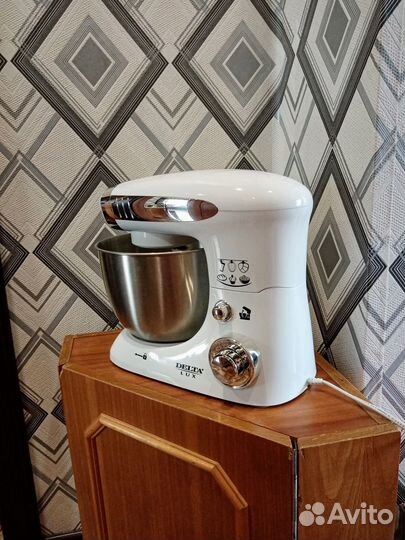 Новый Миксер Delta LUX DL-5072Р