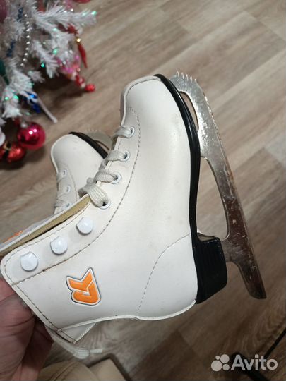 Коньки детские 26 размер